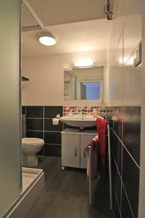 Bergamote, Au Pied De La Colline Bed & Breakfast Goviller